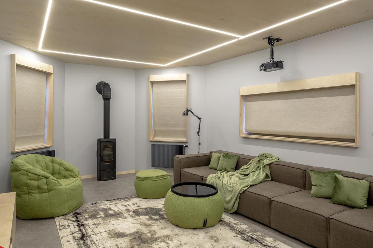 Гостиная в загородном доме