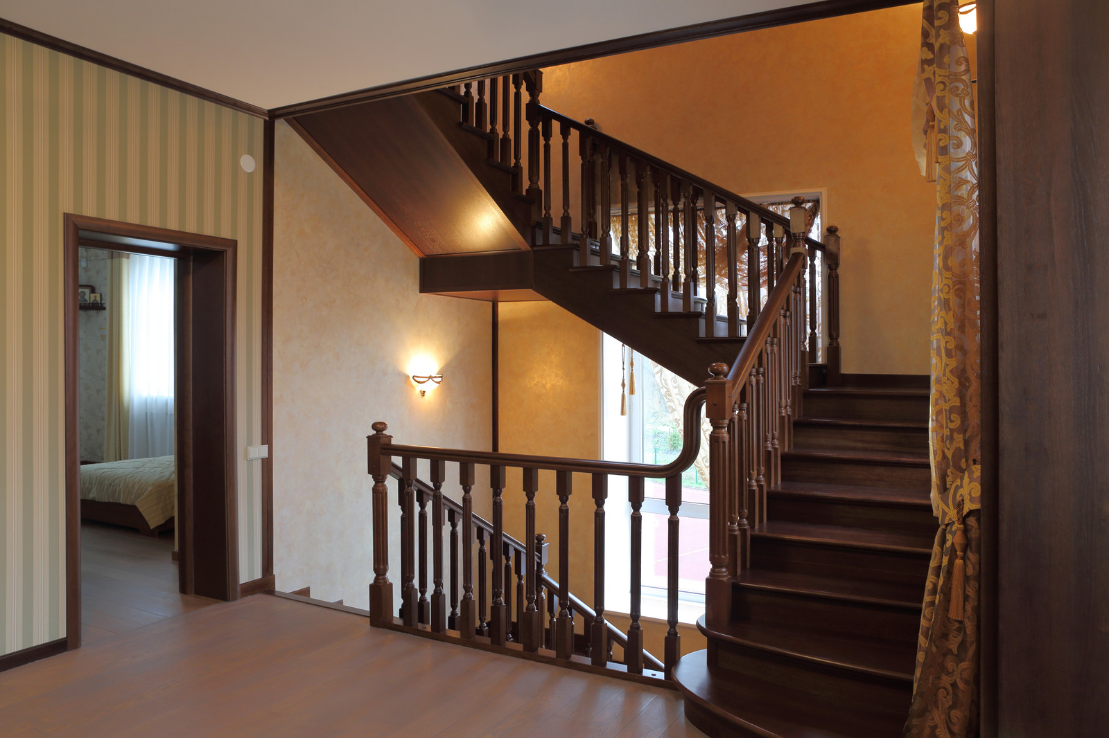 Фото деревянных лестниц