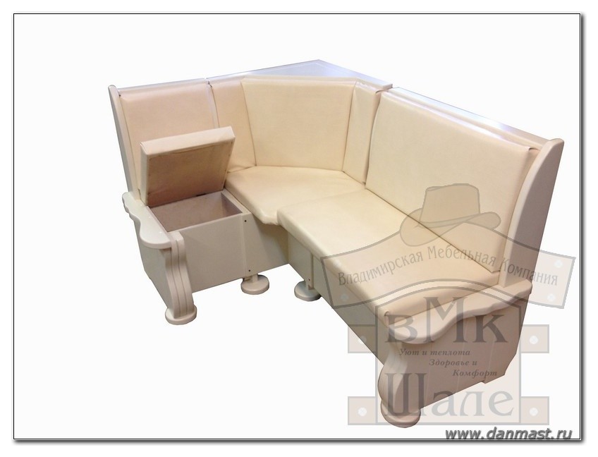 Кухонные угловые диваны из массива