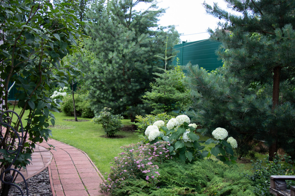 Французский садик в поселке Рыбаки Дмитровское шоссе