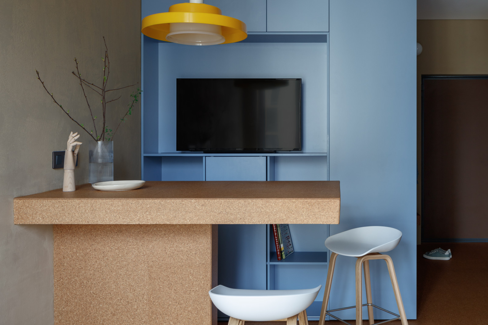 Houzz тур: Апартаменты 40 кв. м – из пробки и стеклоблоков