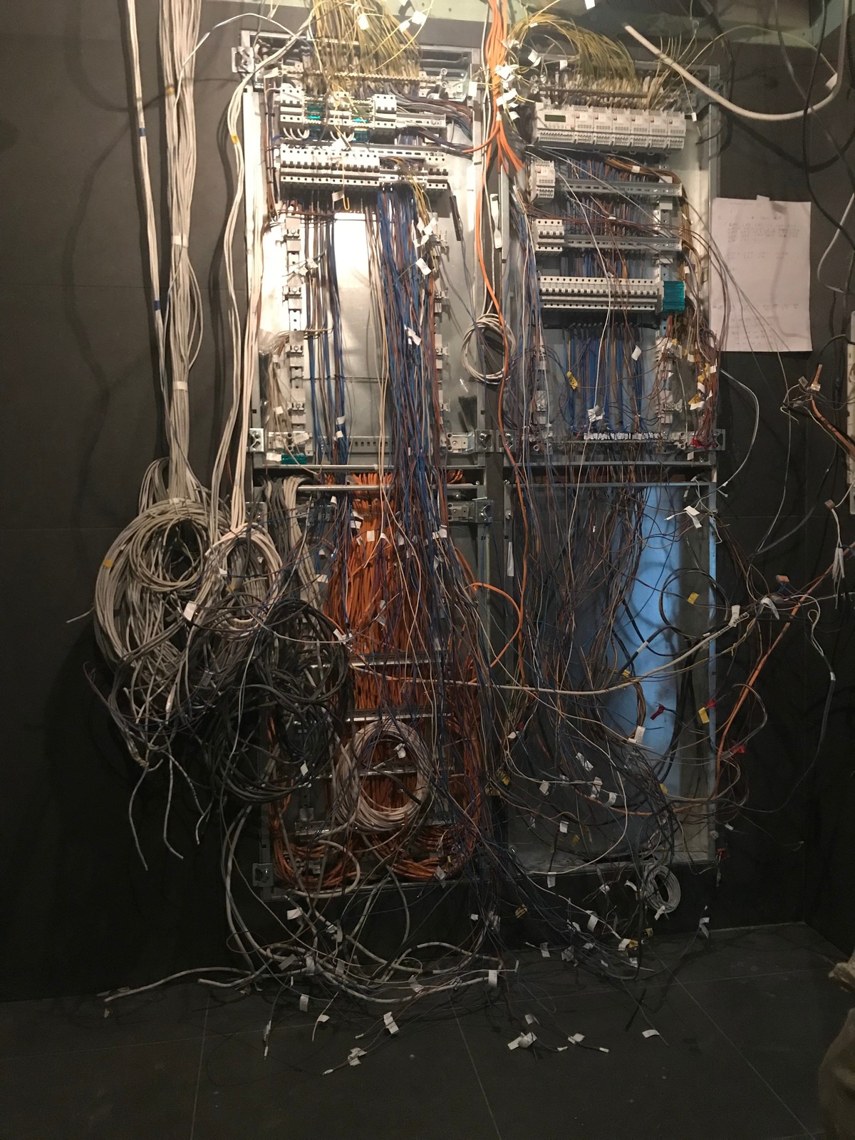 Обложка проекта: Смольная набережная