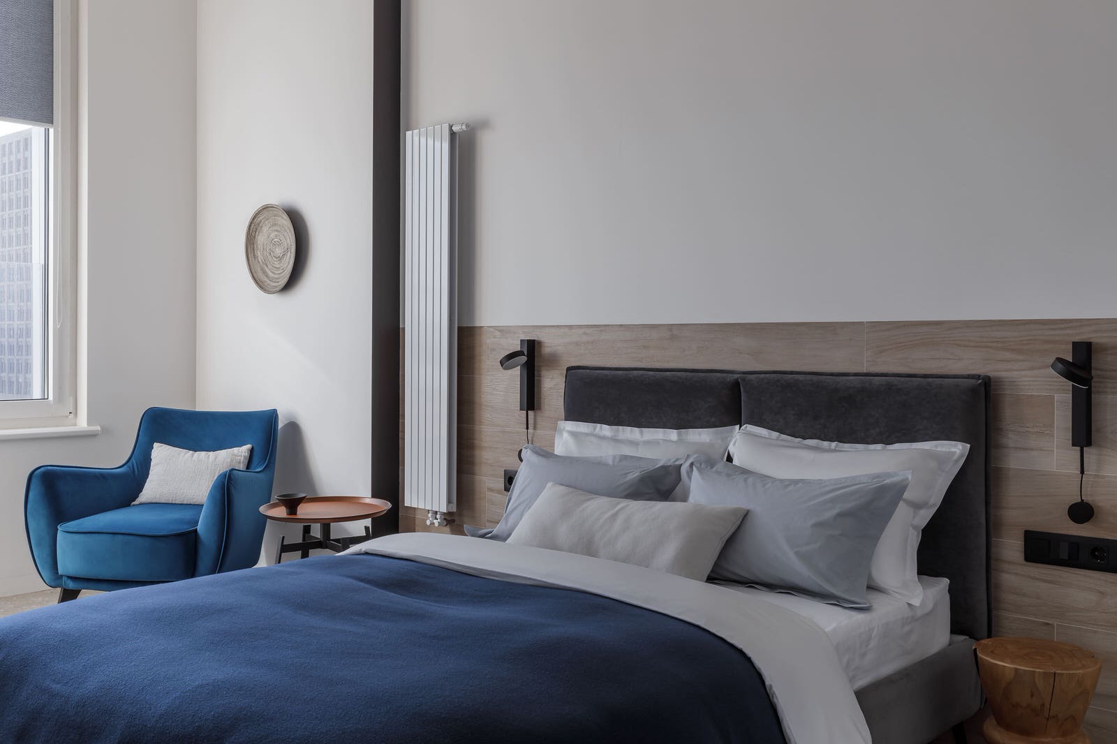 Обложка проекта: Монолит. Двухуровневая квартира в Москве