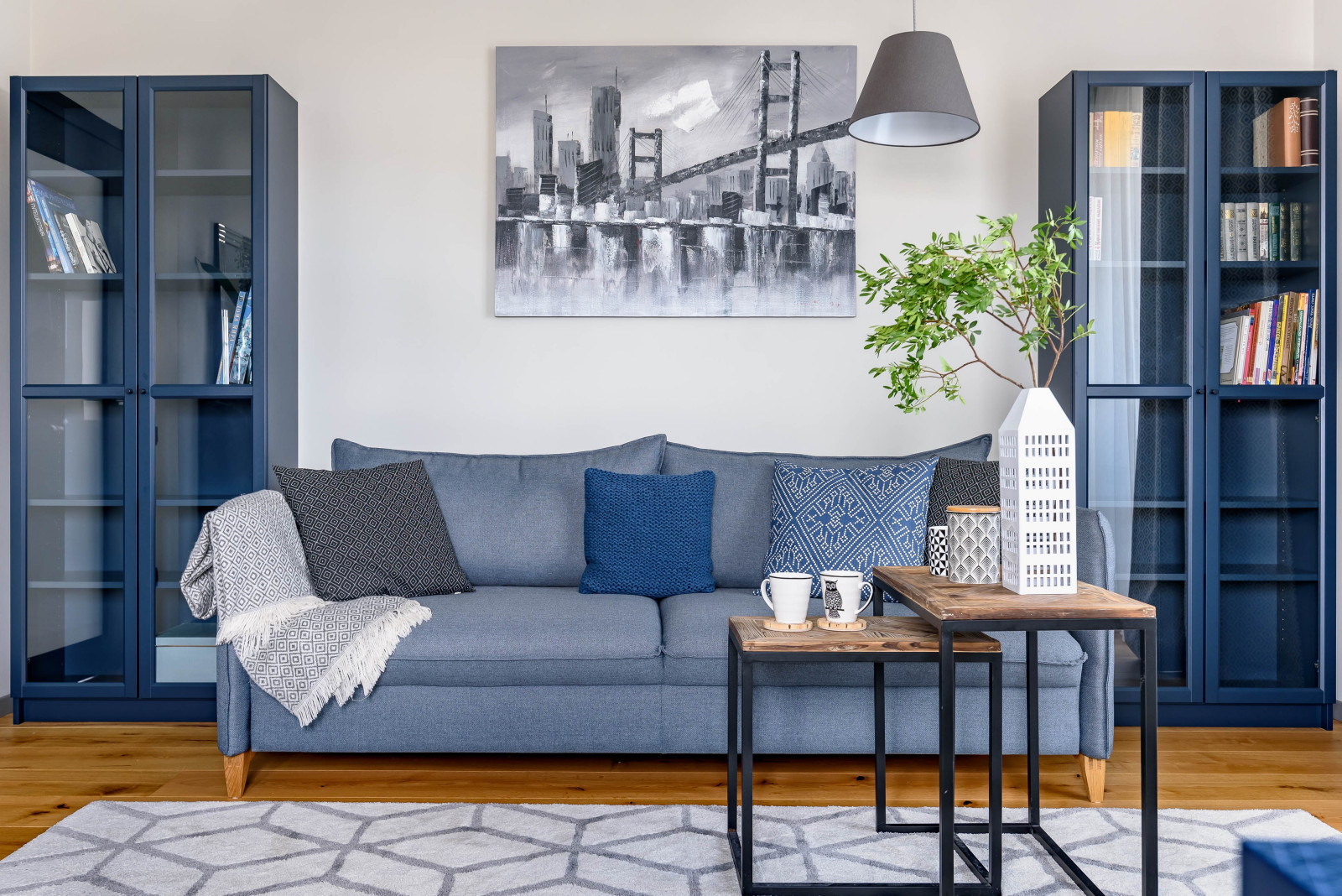 Обложка проекта: Над небом Питера, квартира для 2х, 100м2