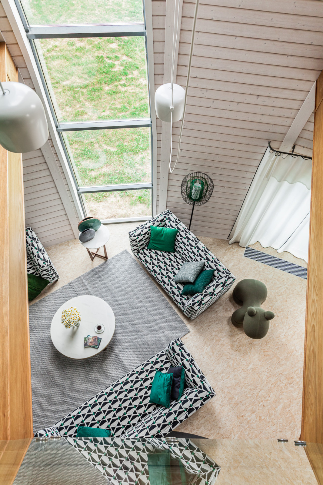 В гостях: Купольный дом у воды — для семьи с тремя детьми