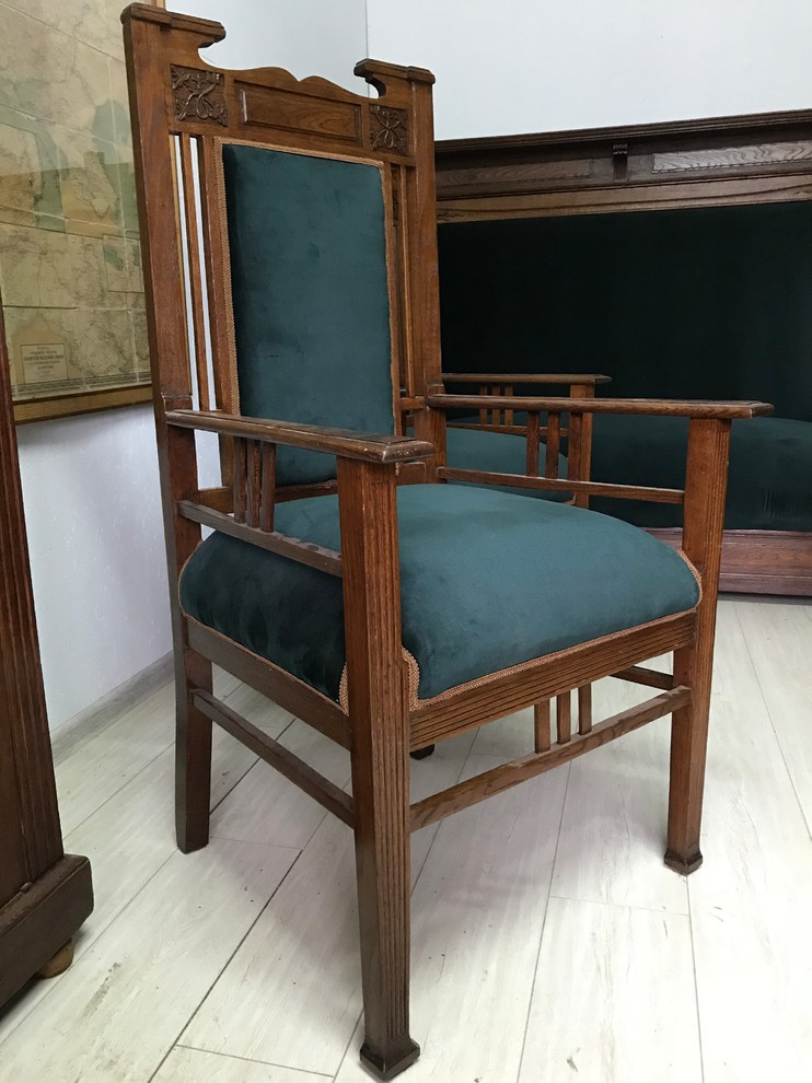 Антикварный кабинет 19 век