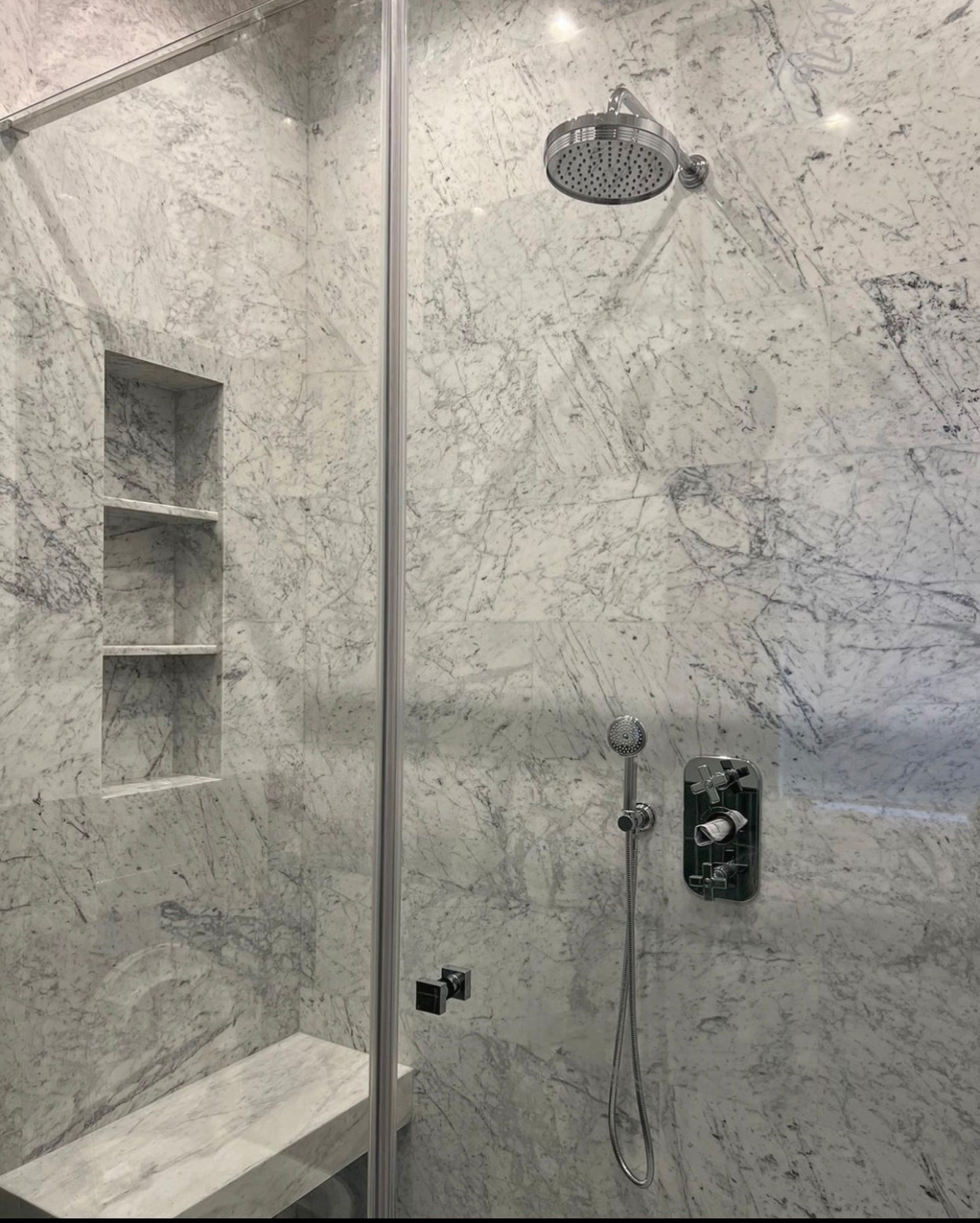 Обложка проекта: Квартира на Патриарших прудах г.Москва