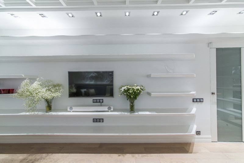 Квартирный вопрос. В греческом зале