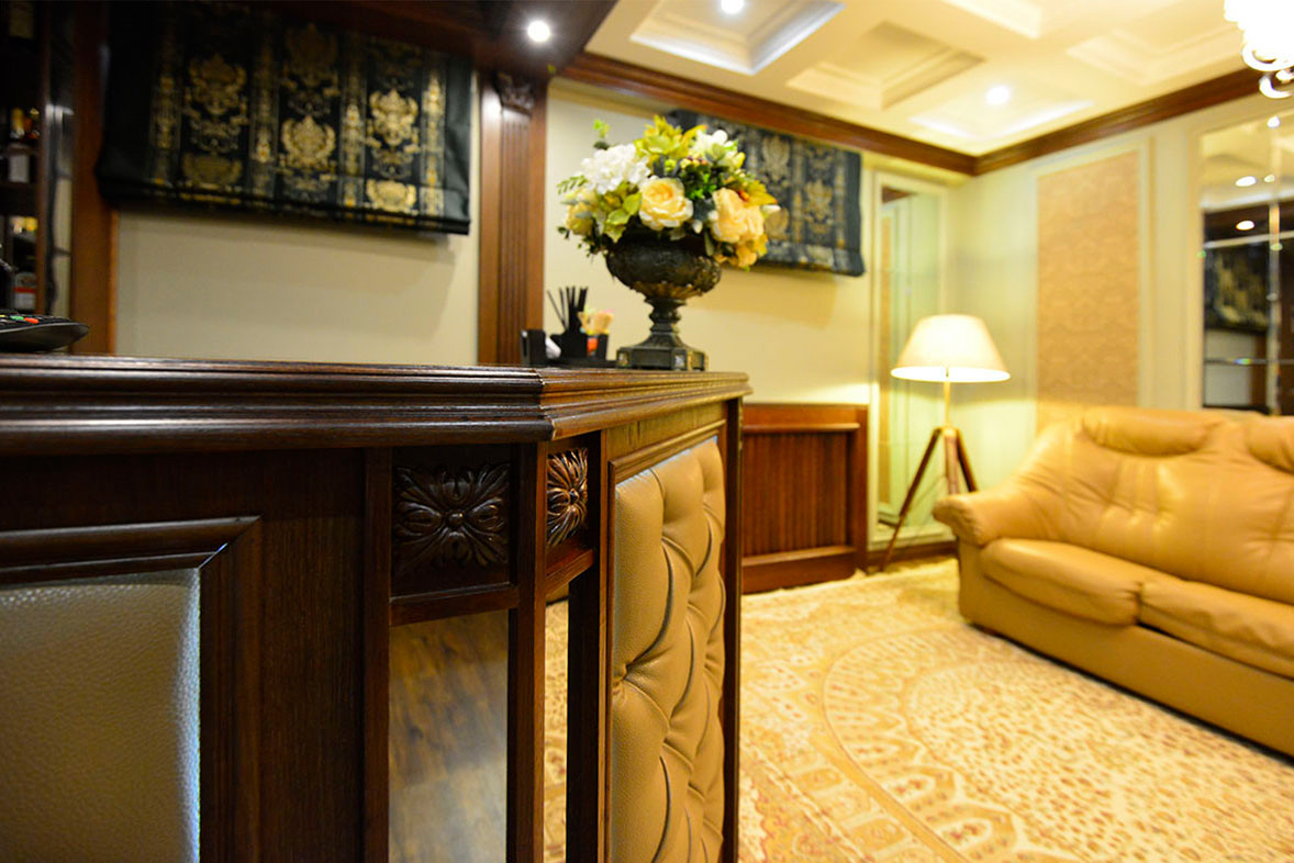 Бильярдная в загородном доме