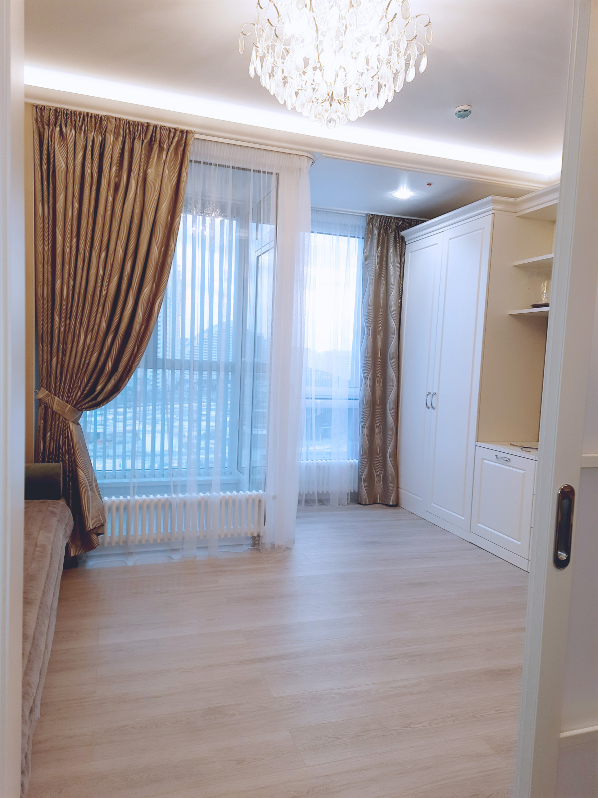 акцент на изумрудный