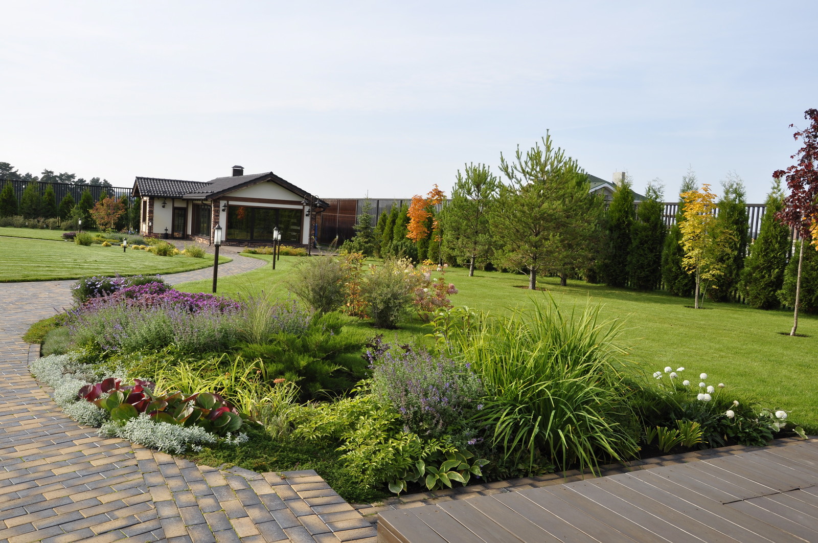 кп "Папушево" - Профессиональный уход за садом - 100% качество!