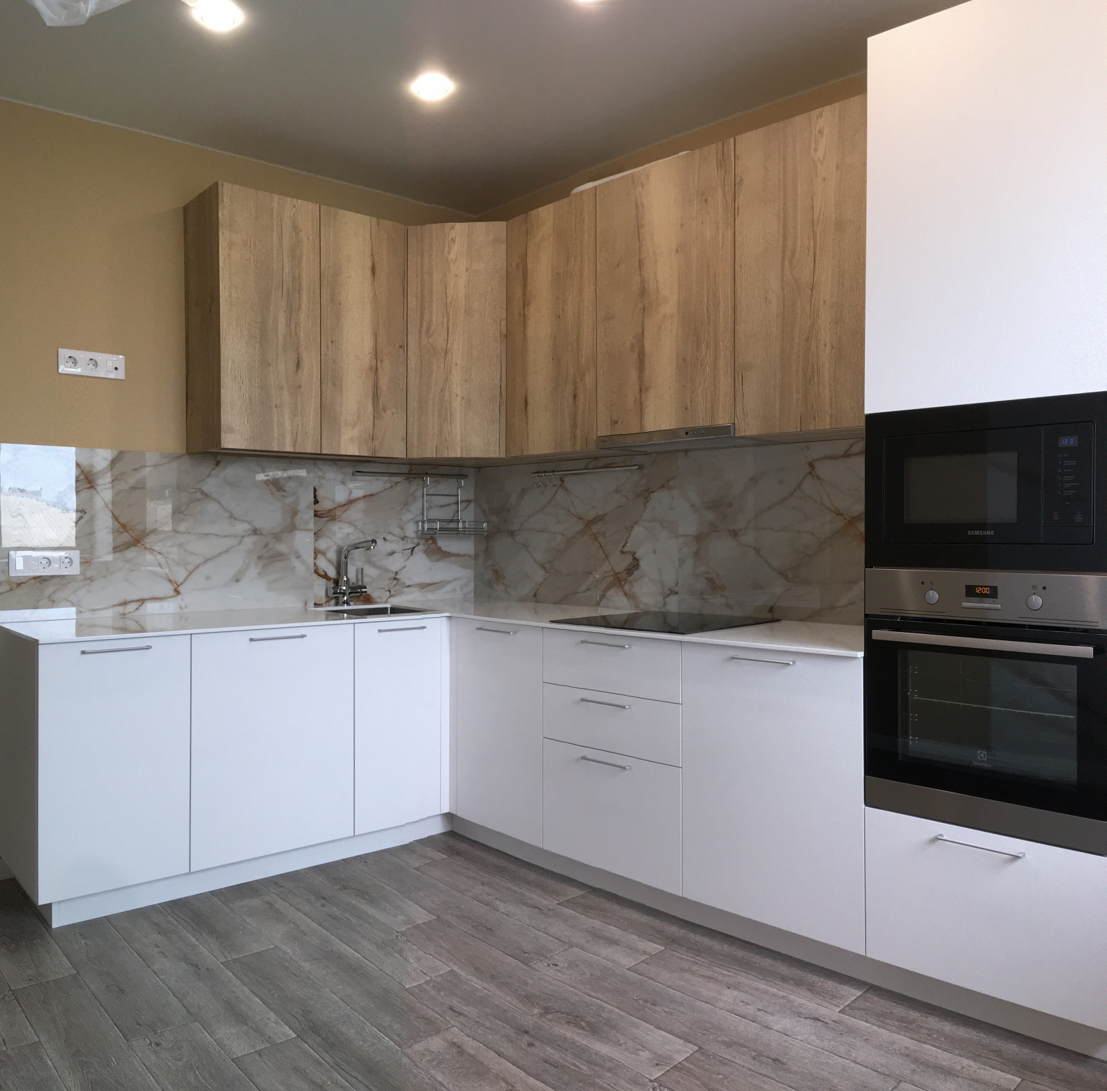 Обложка проекта: Кухня в современном стиле 11