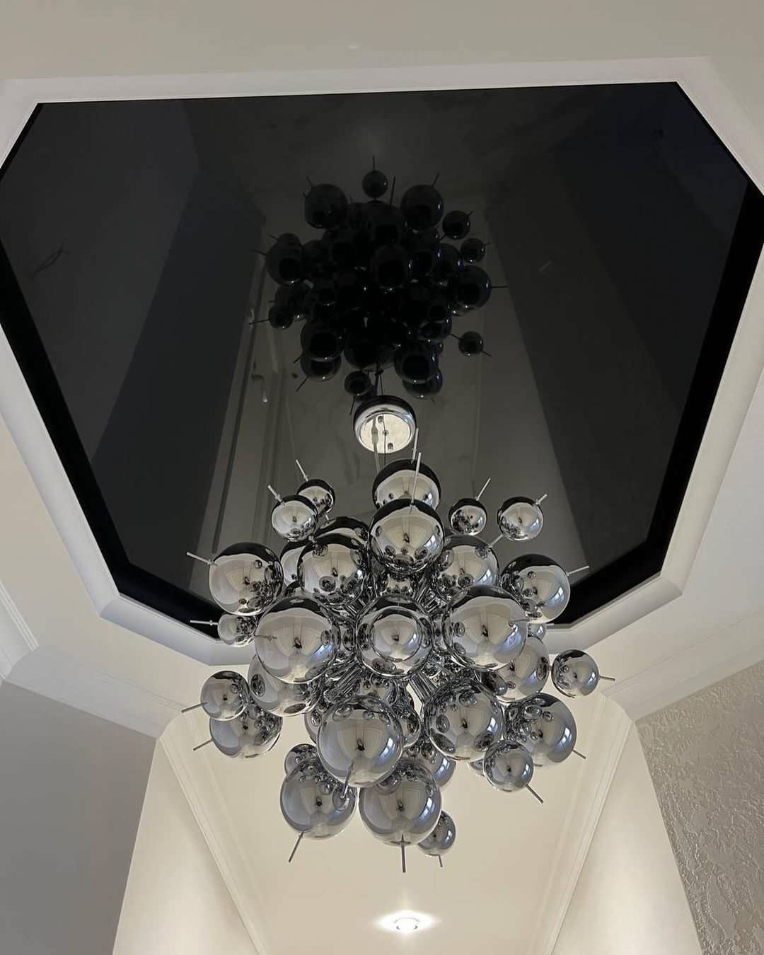 Дизайнерский ремонт квартиры 105 м²  в ЖК Level Амурская