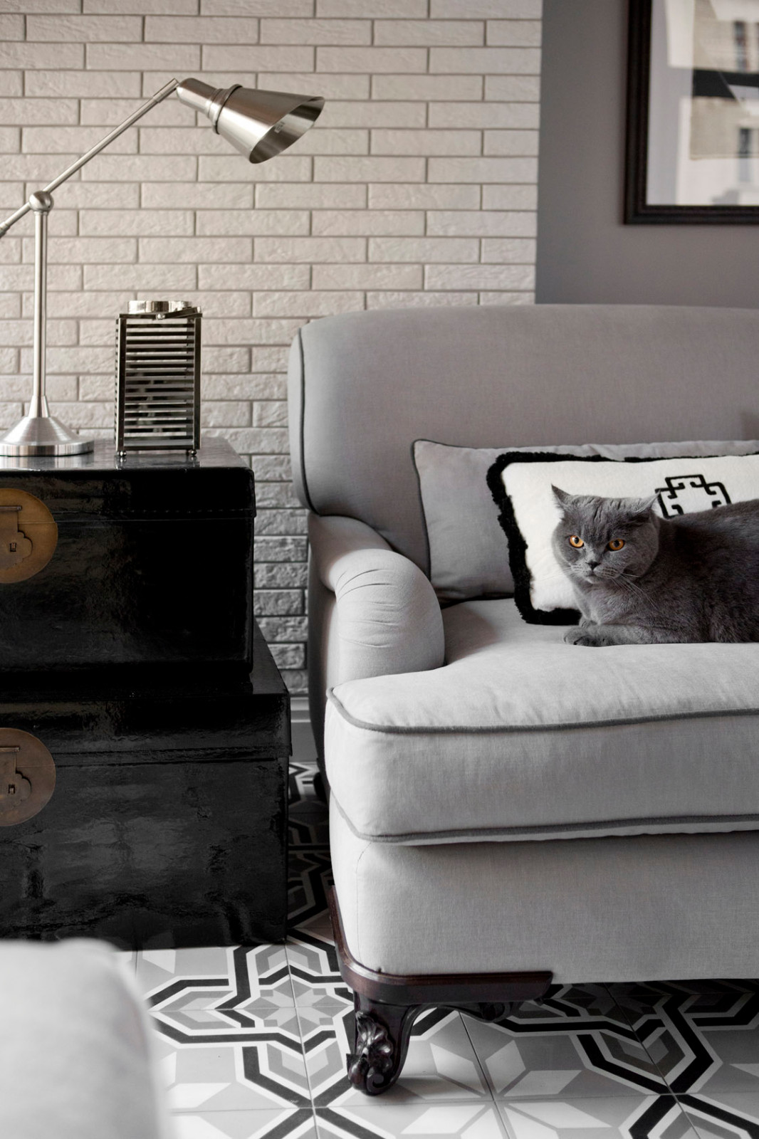 В серой дымке