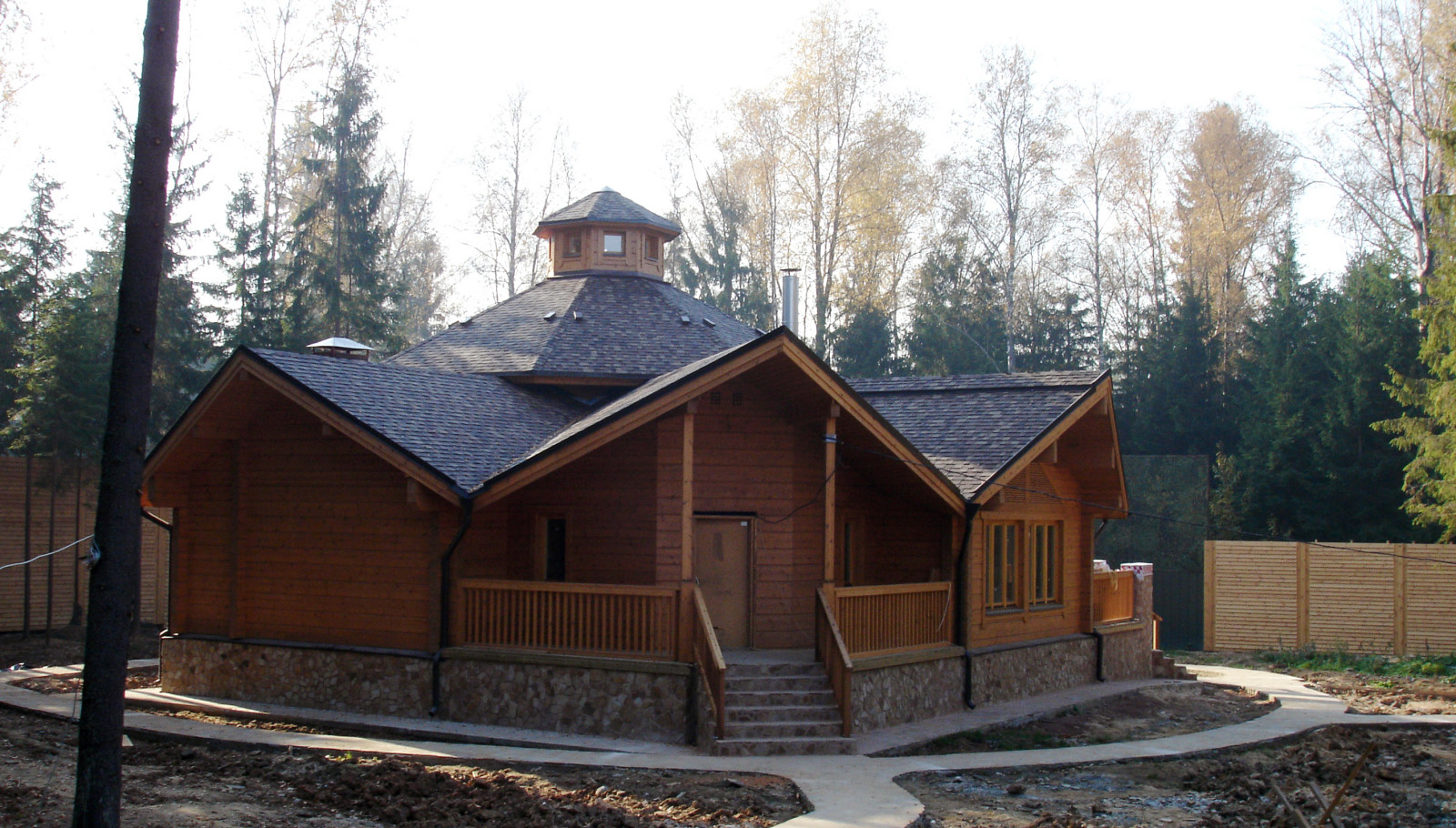 Загородный дом из канадского кедра