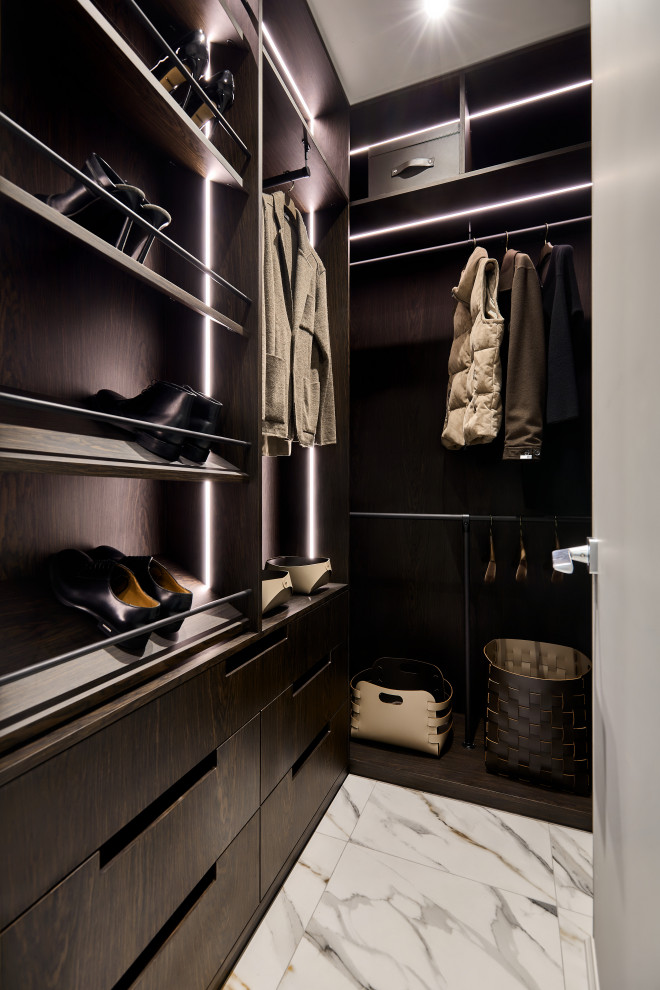 Обложка проекта: Индивидуальный проект мебели для гардеробной