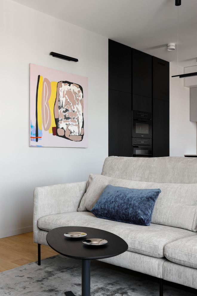 Light midecentury apartment / Квартира с легким флером midcentury