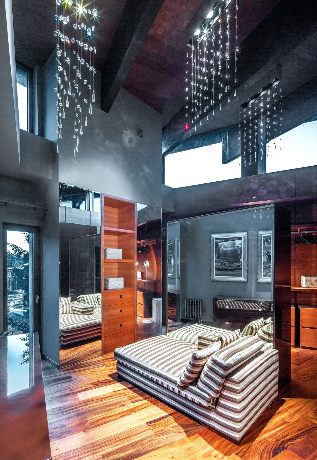 Прозрачный дом на Новорижском шоссе