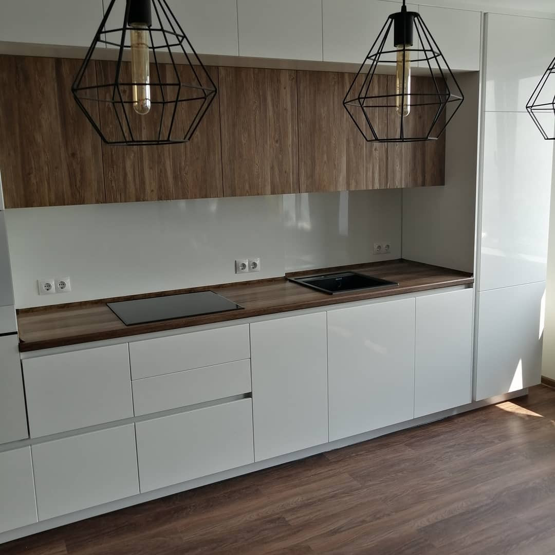 Обложка проекта: Кухонный гарнитур с новыми фасадами МДФ " ETERNO" (Германия)