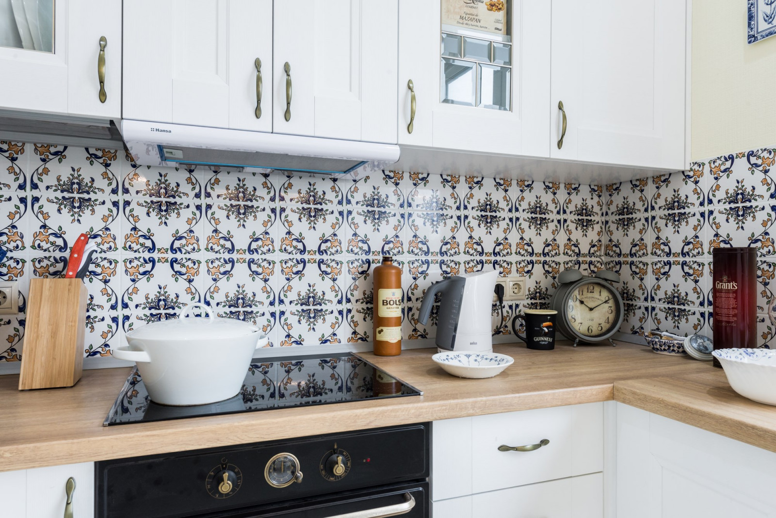 Дизайн кухни в средиземноморском стиле.ня