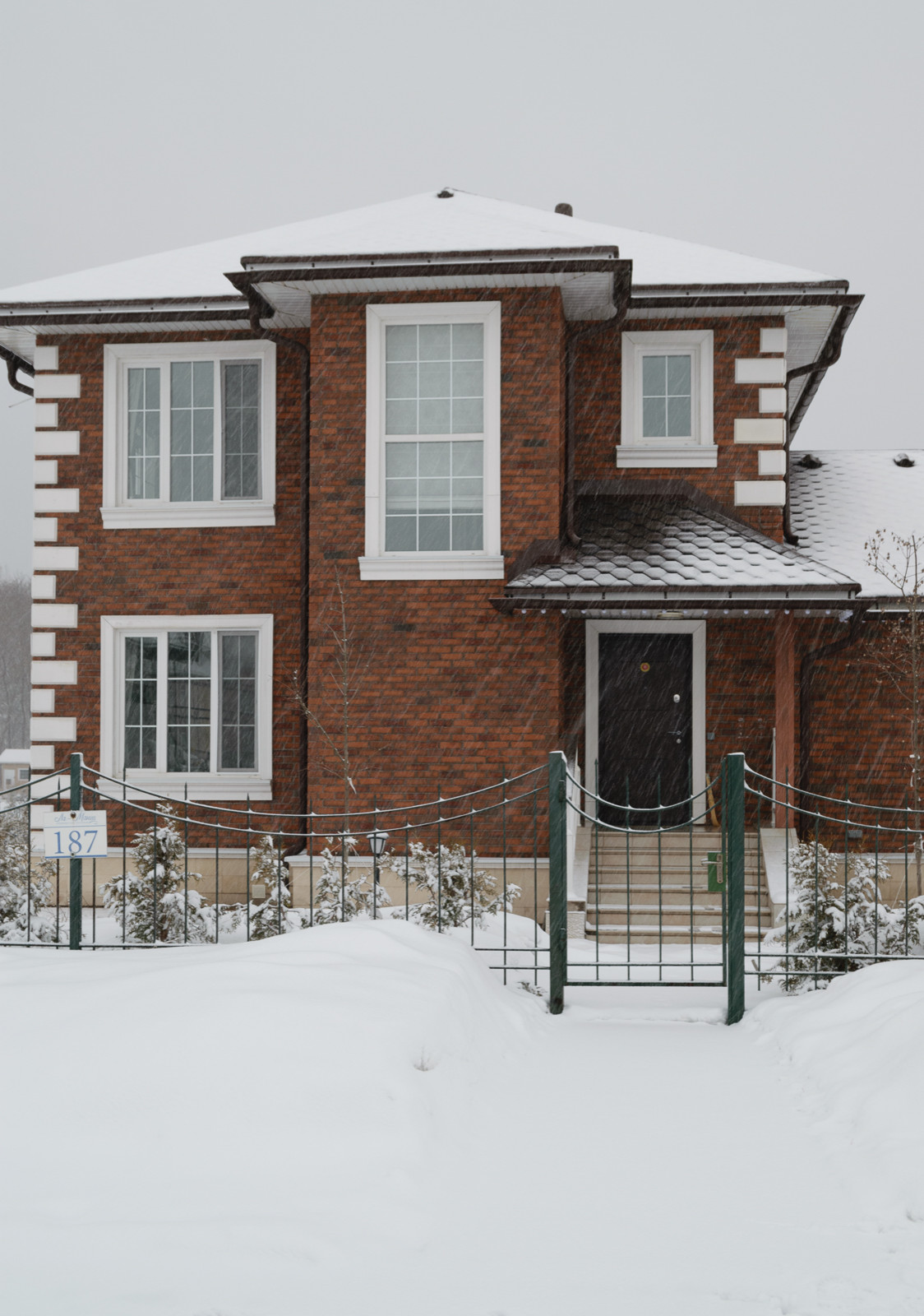 Обложка проекта: Уютный дом в скандинавском стиле с нотками английской классики