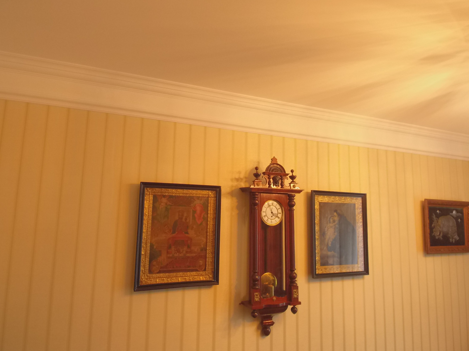 Экологичный тканевый потолок, кабинет