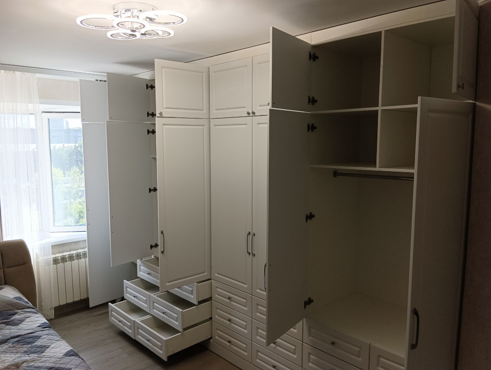 Обложка проекта: Шкаф платяной, 2023