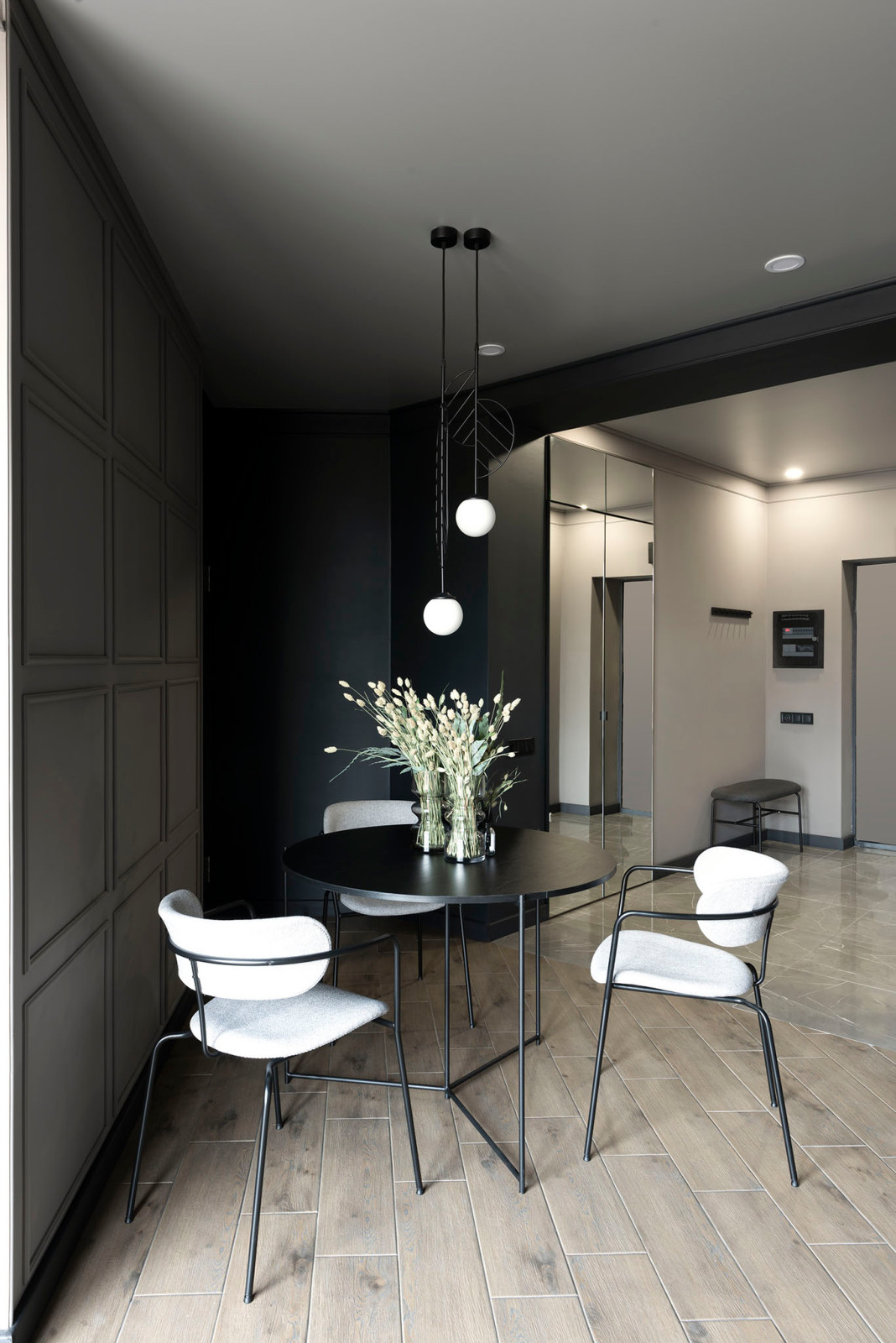 Черный и антрацит: проект не для широкой аудитории