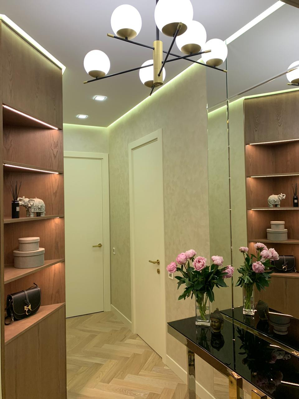 Прихожая и коридор