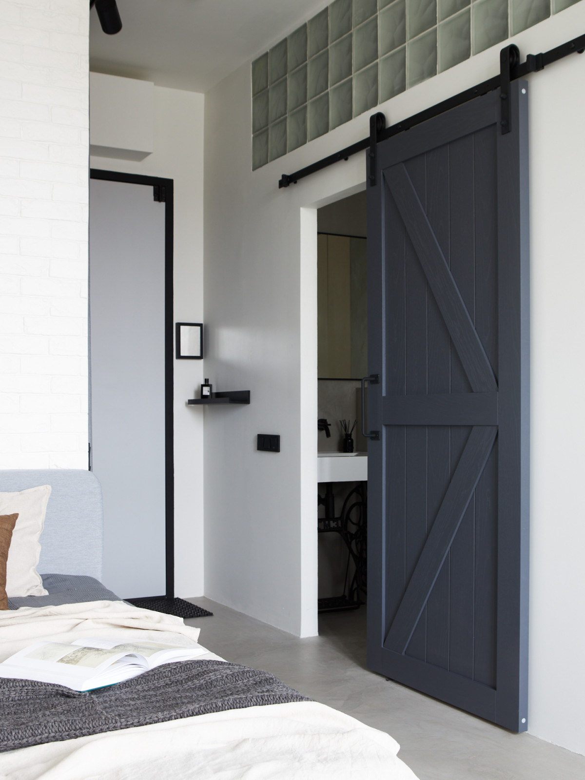 Студия на Водном Стадионе