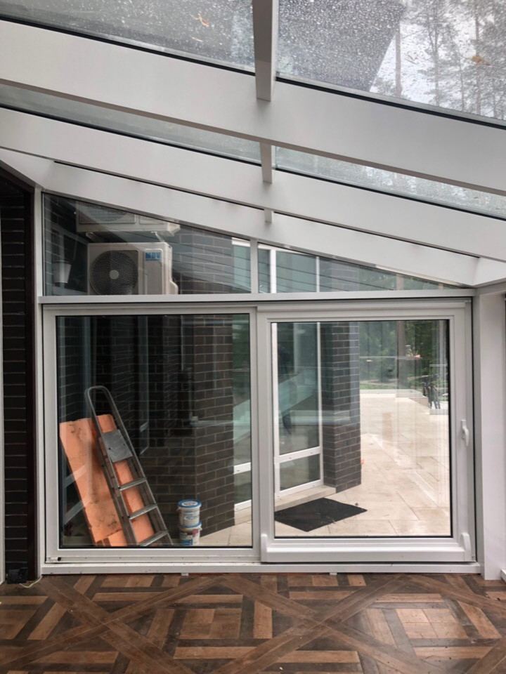 Зимний сад белый