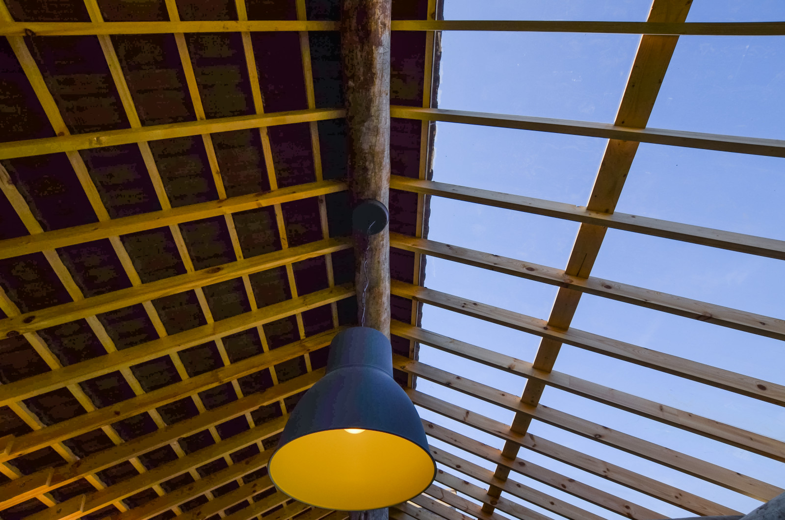 Избушка на опушке