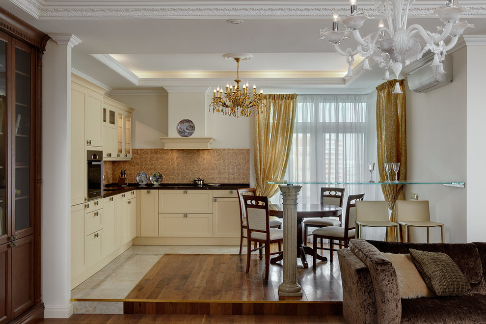 Двухуровневая квартира в Триумф-палас