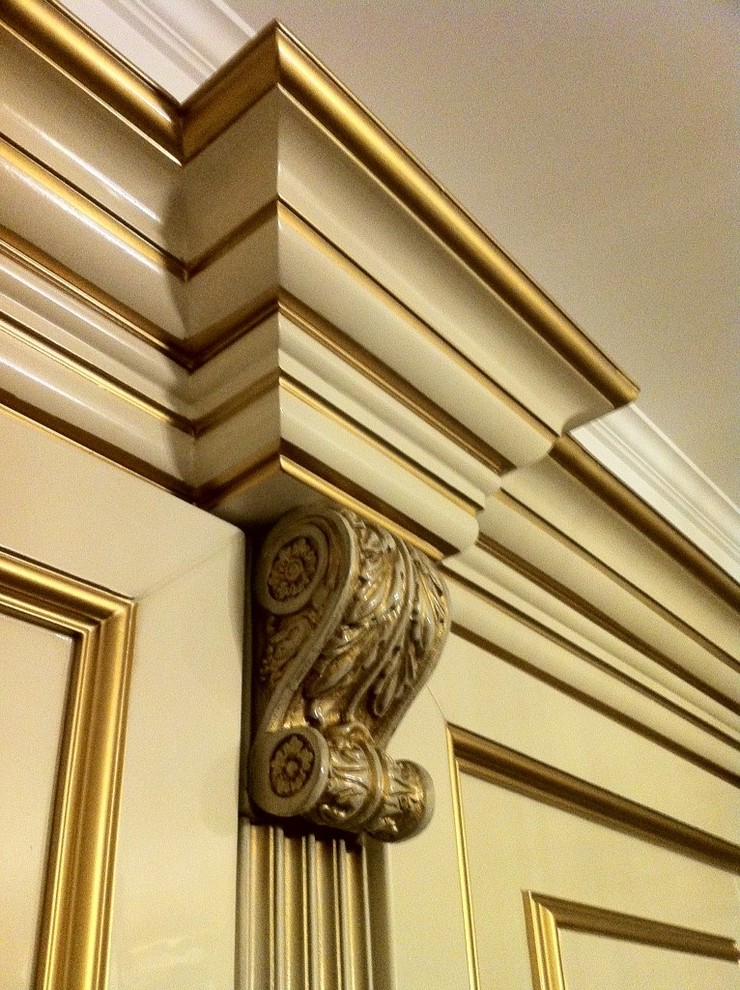 Гардероб и ванная комната.