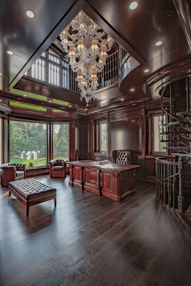 Частный особняк. Кабинет