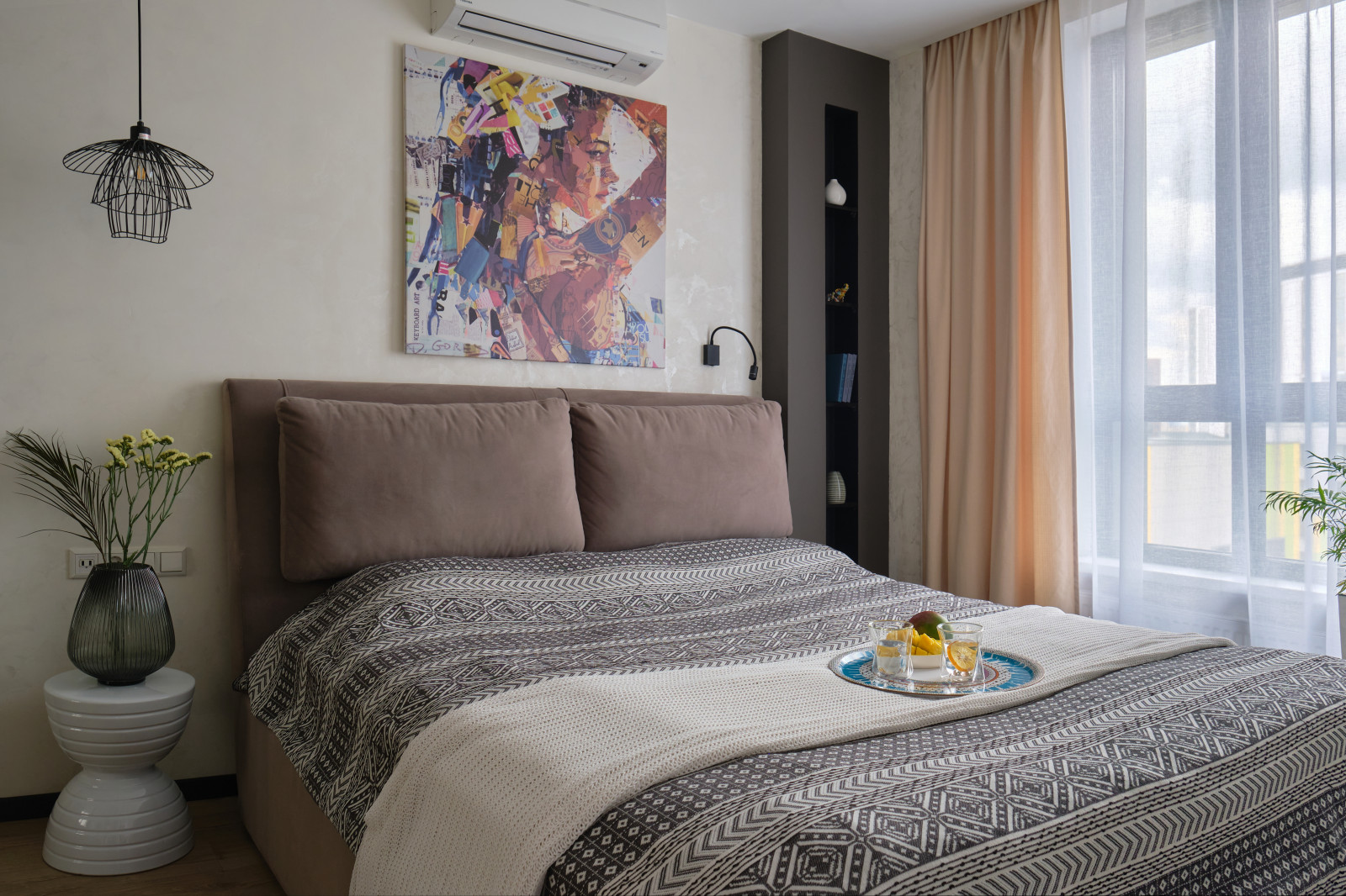 Современный интерьер для молодой семьи.