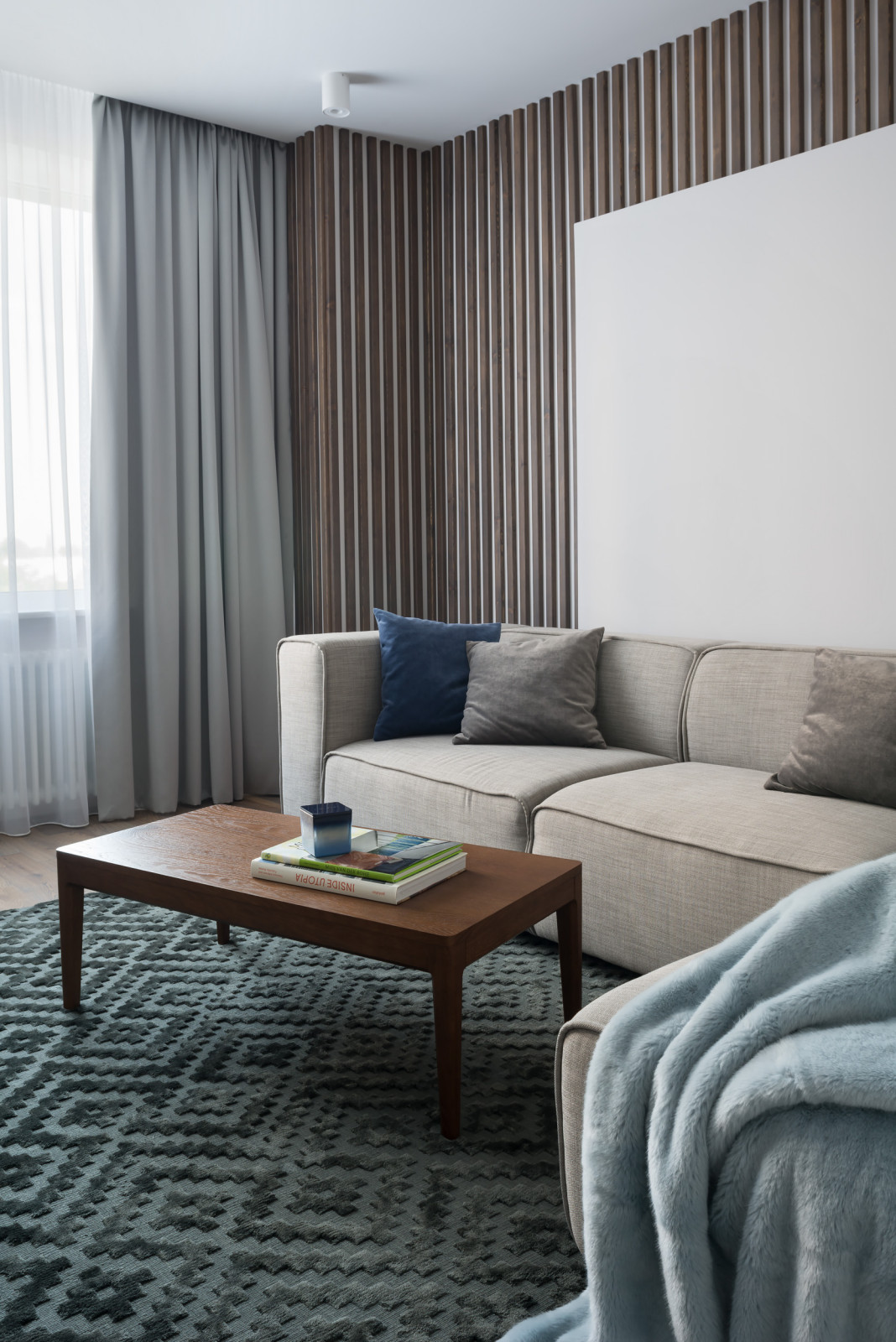 White and Wood Интерьер квртиры в ЖК "Лермонтов" в Ростов-на-Дону