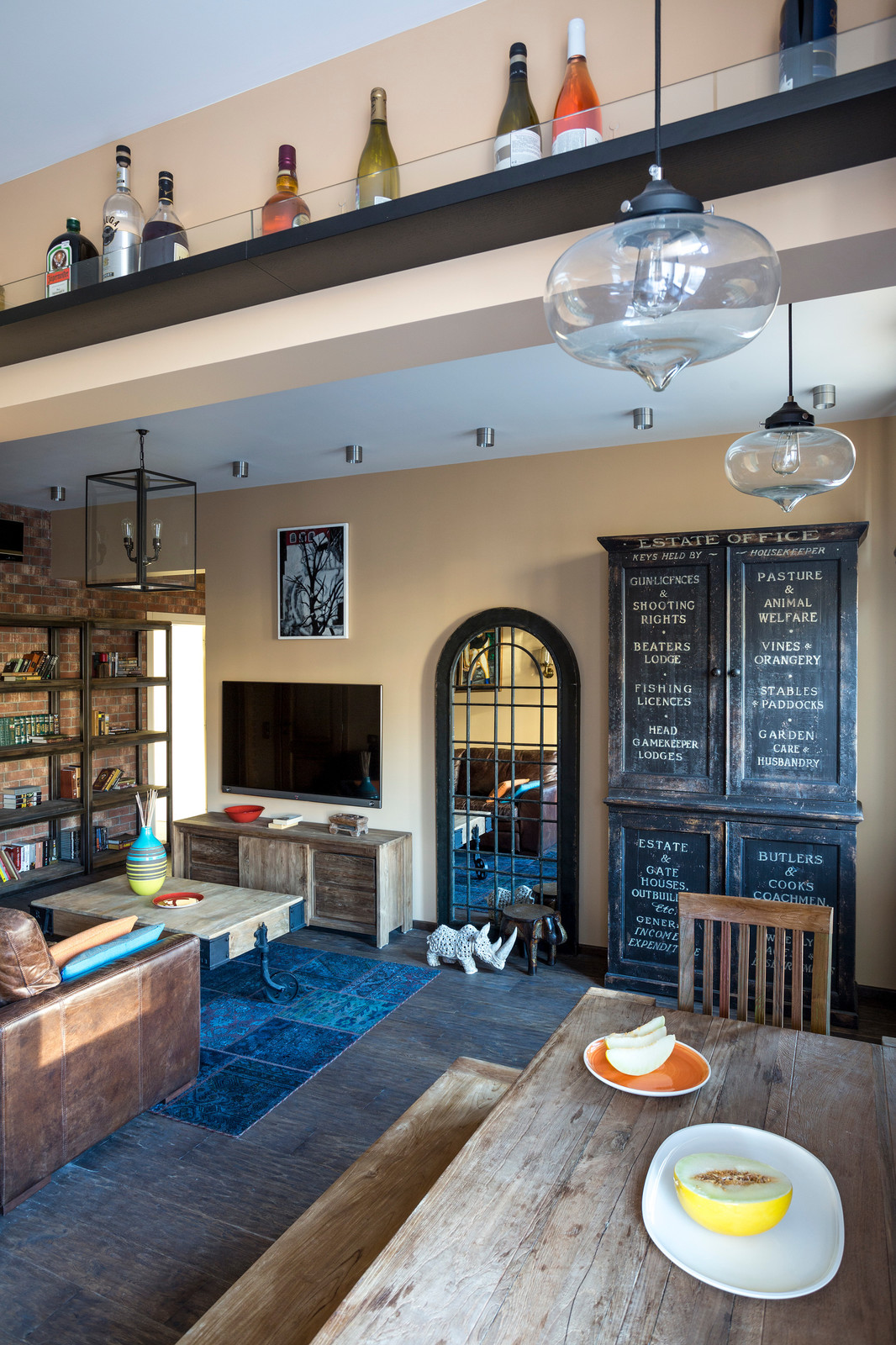 Эклектичный уютный лофт, 84 кв.м. | Eclectic loft