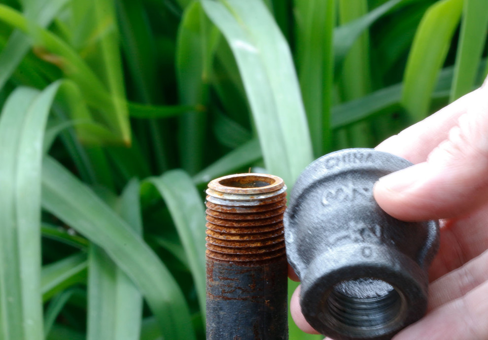 DIY: Как сделать садовый светильник на солнечных батареях своими руками