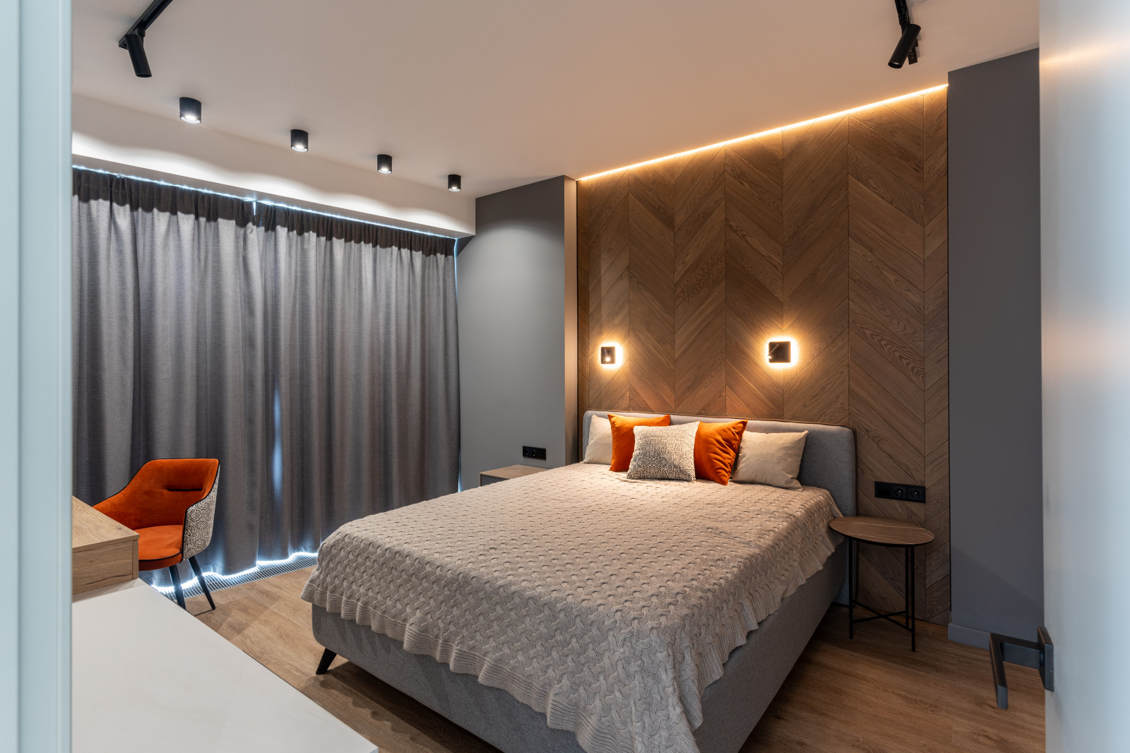 Ремонт двухкомнатной квартиры с  кухней-гостиной