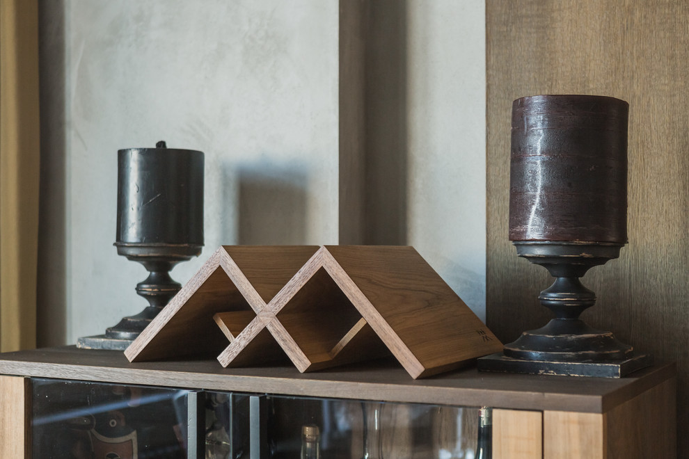 В гостях: Африканские сувениры в квартире холостяка