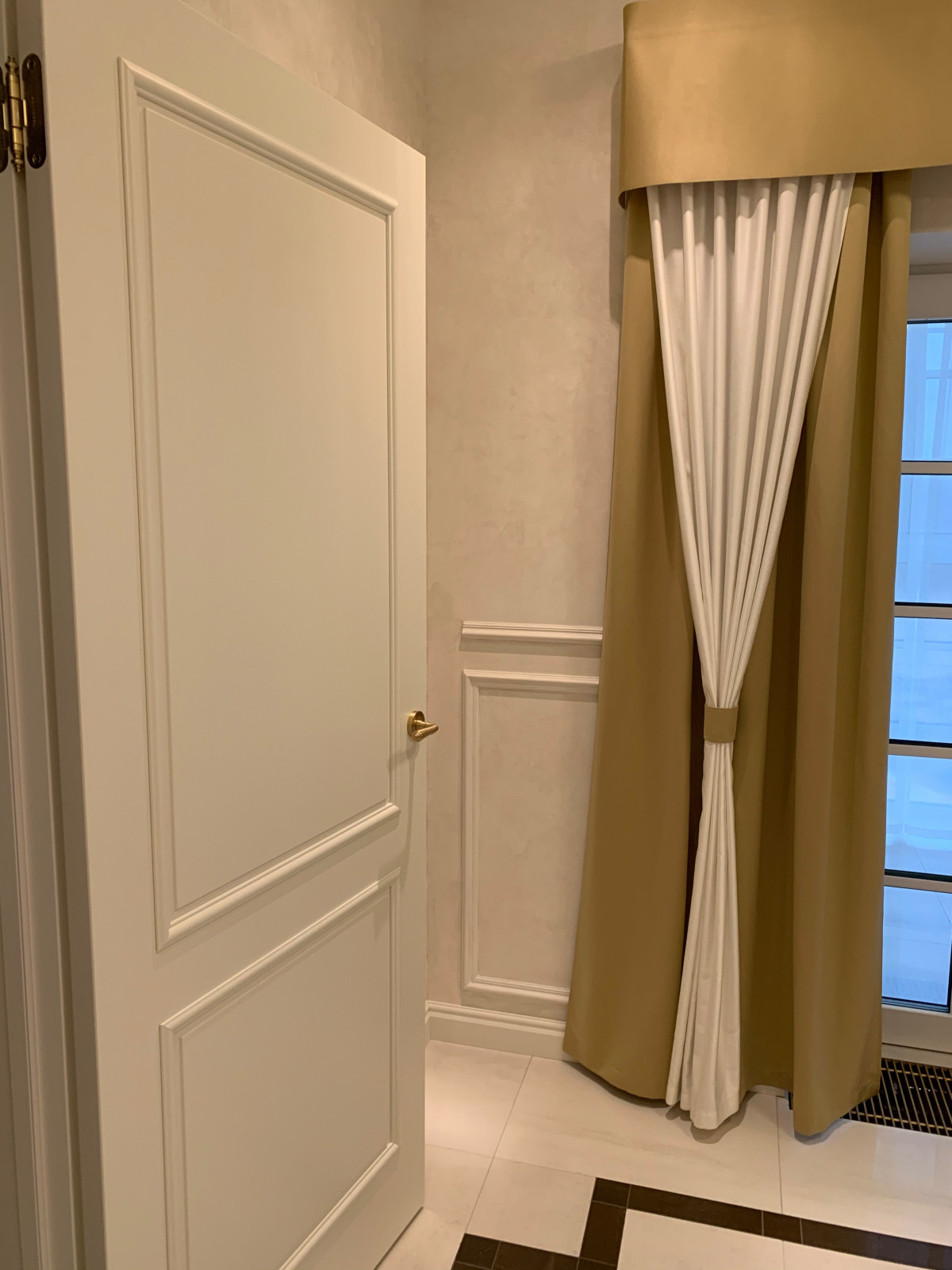 Обложка проекта: Деликатный по-Петербургски