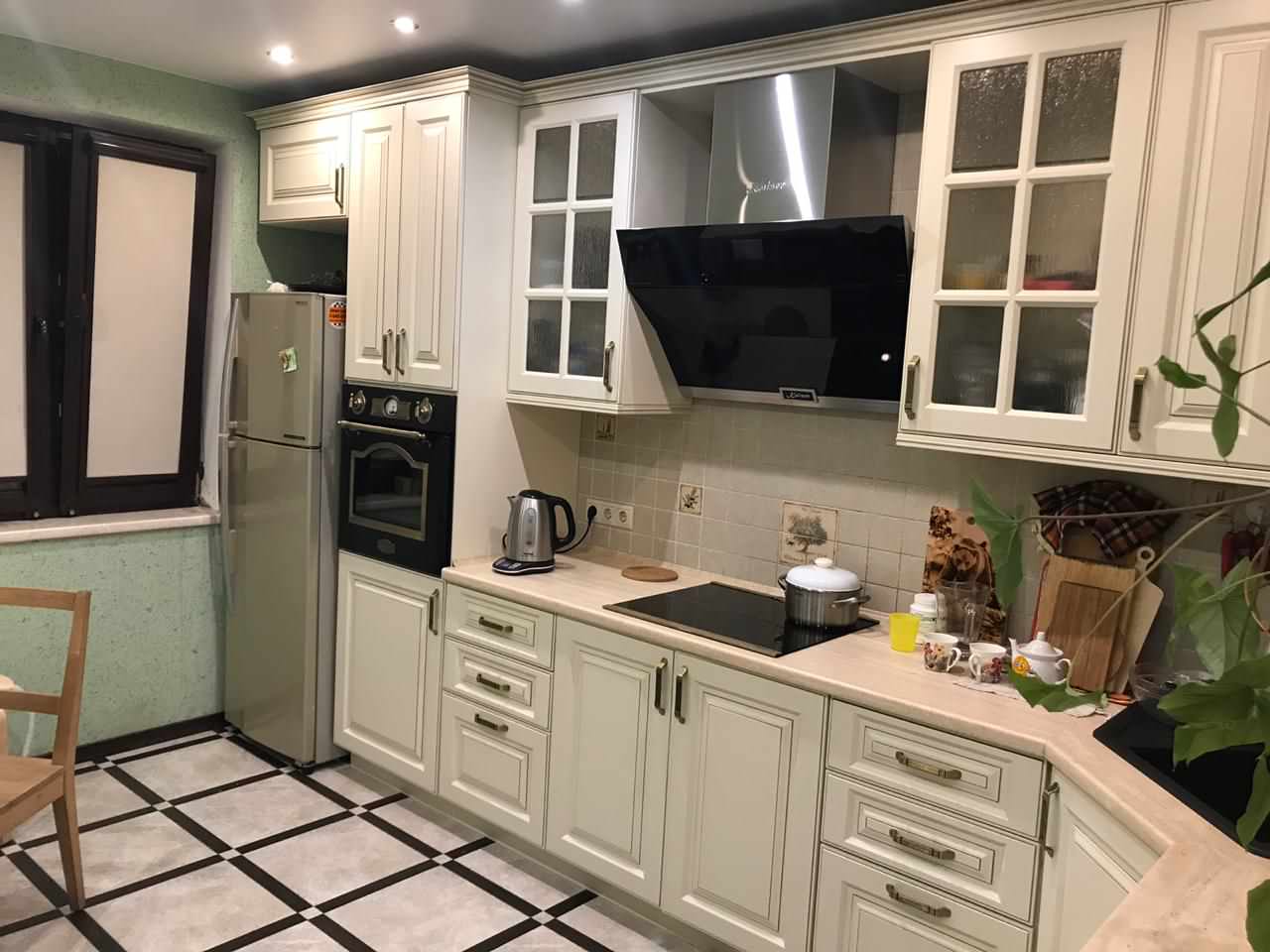 Кухонный гарнитур в классическом стиле