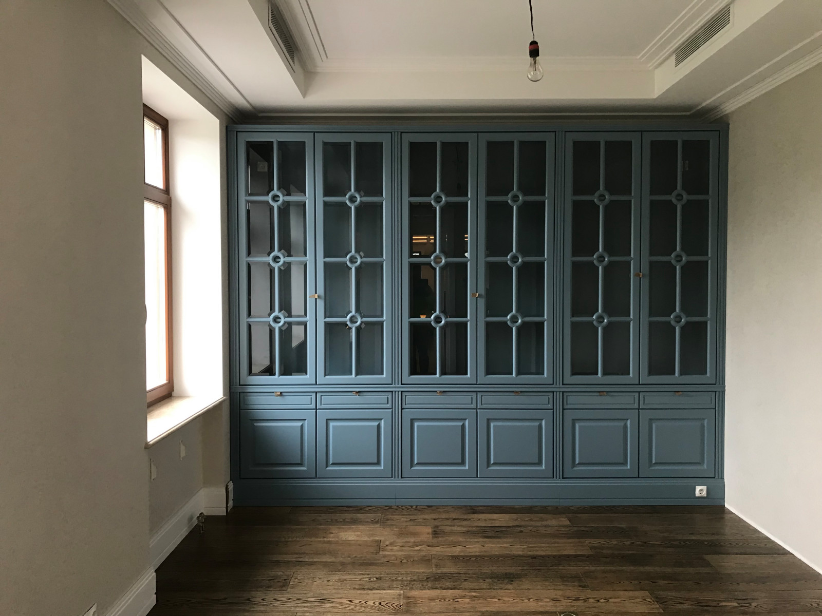 Обложка проекта: Шкаф в кабинет.