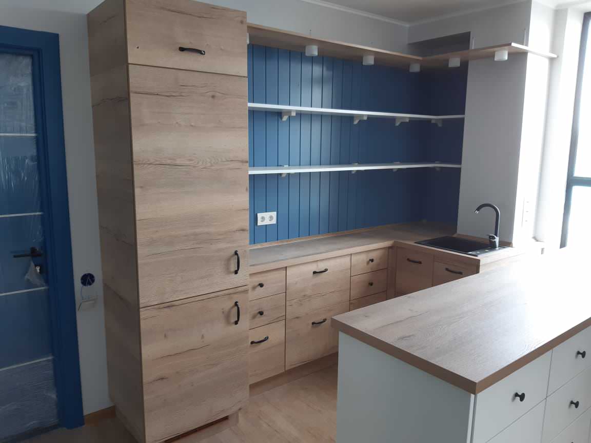 Мебель в столовую