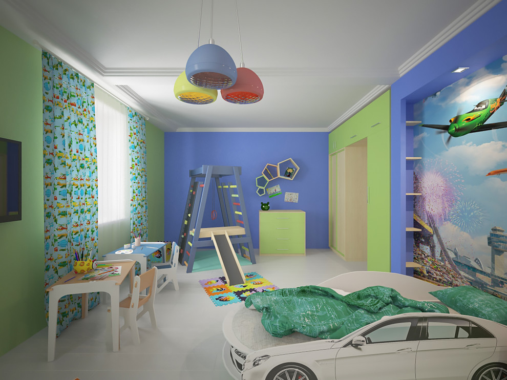 Дом семьи с тремя детьми