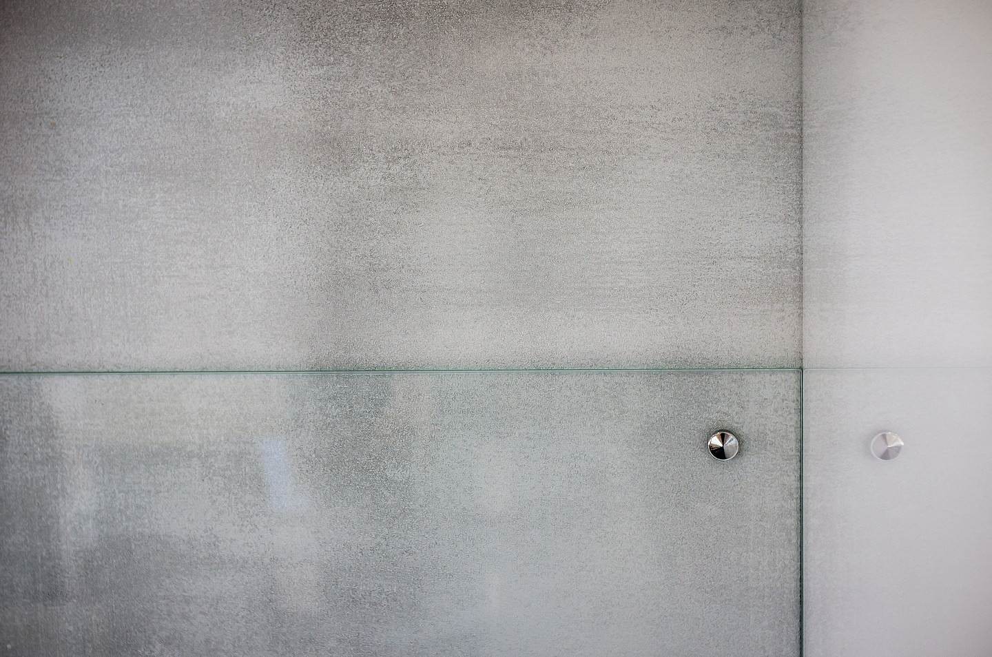 Монохромная кухня