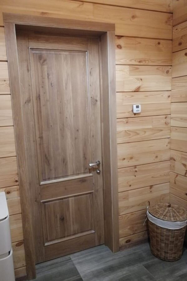 Дубовые двери