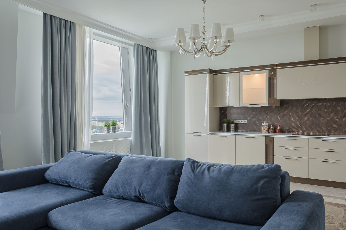 Мосфильмовская 8