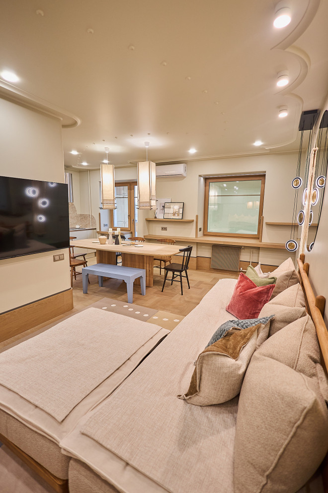 Кухня-столовая с завитком гюль